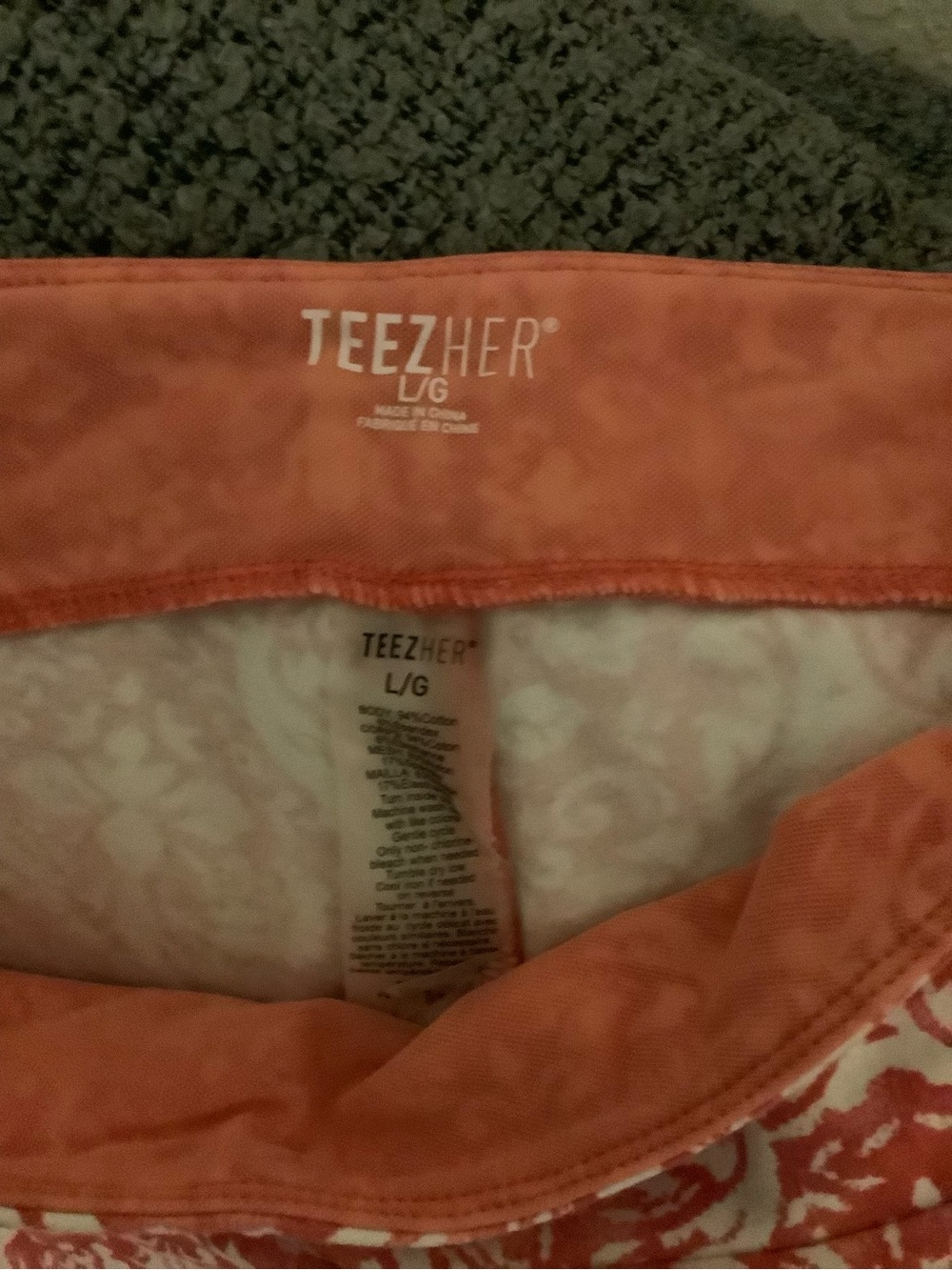 Women's Coral Patterned Stretch Workout Capris